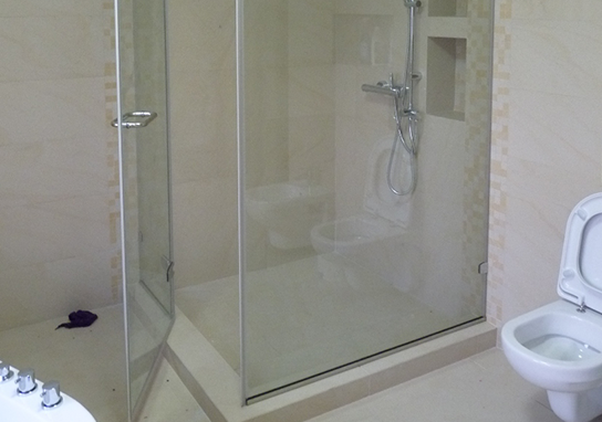 Affordability of Glass Showers _Sky Glass London