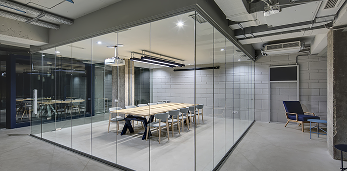 Glass Office Partitions Image –Sky Glass London